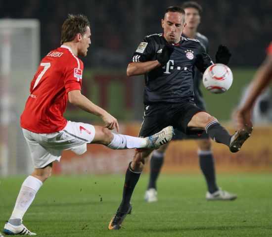 背後的戰略 背後的戰略